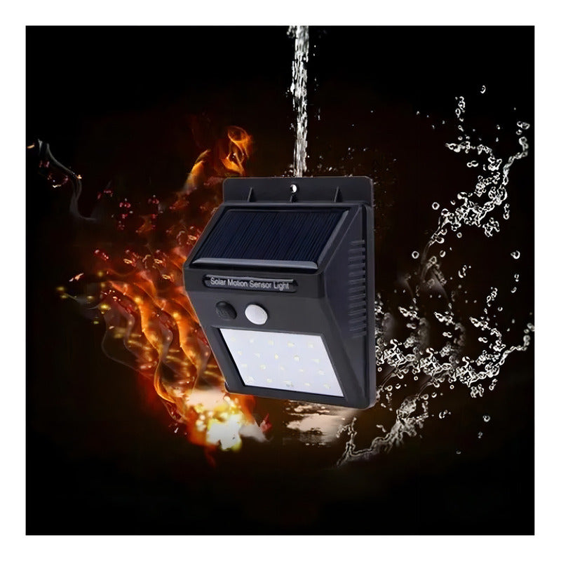 Lampara 30 Led Solar Reflector Exterior Jardin Sensor Luz Color Negro